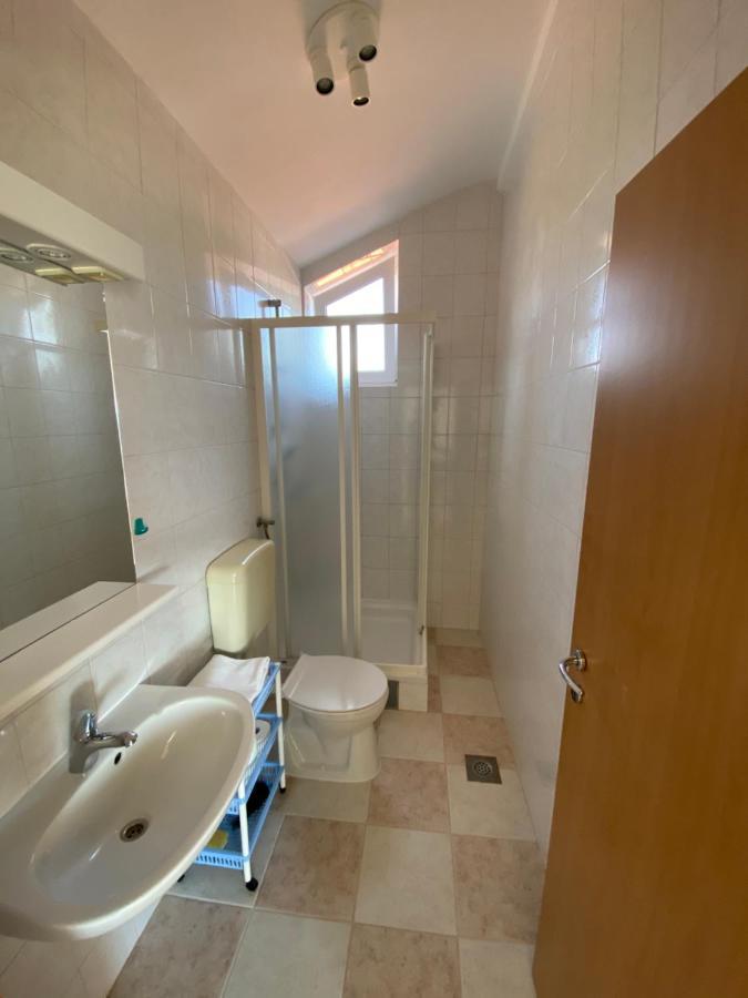 Apartments Matlovac Zdrelac Luaran gambar