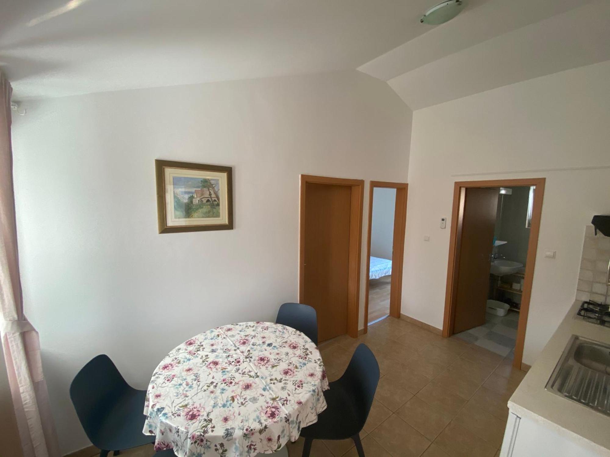 Apartments Matlovac Zdrelac Bilik gambar